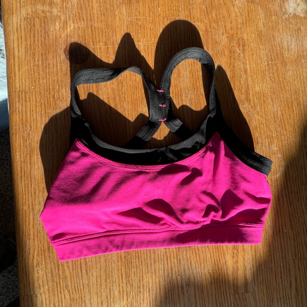 Small athletic bra